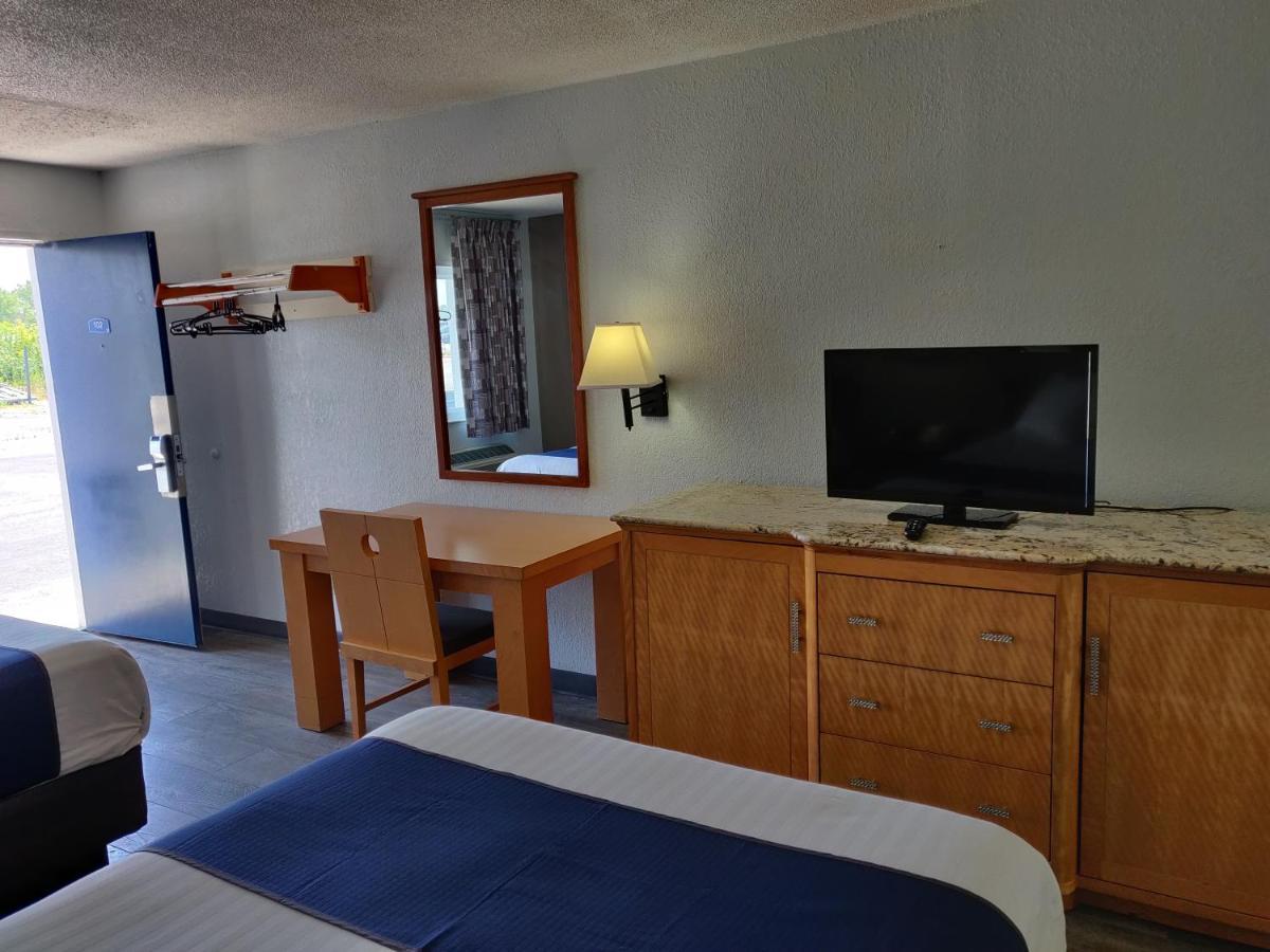 Cedar Cove Motel Sandusky Exterior photo